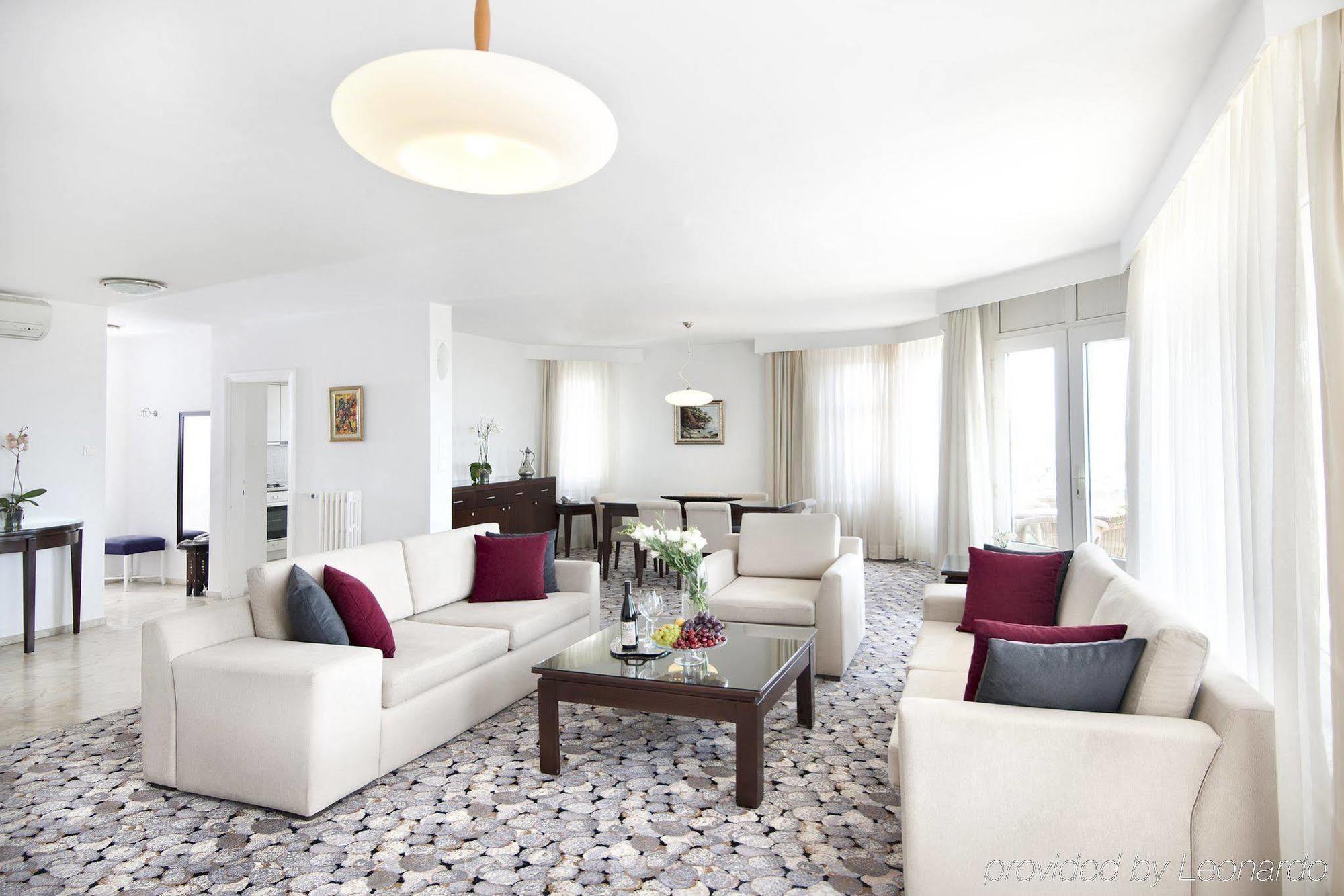 The Marmara Suadiye Residence Istanbul Room photo